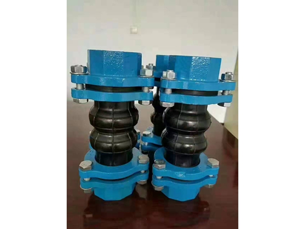 双球体橡胶接头