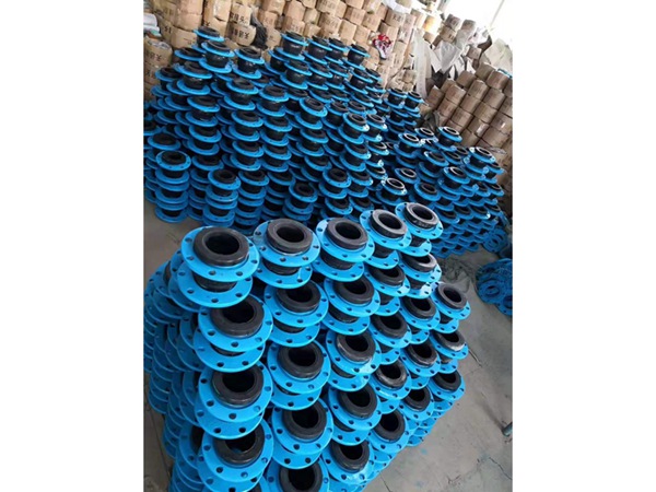 可曲挠单球体橡胶接头